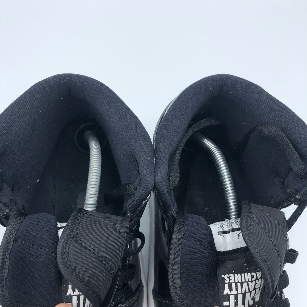 Air Jordan 1 Retro | Sz 10.5 - Picture 12 of 16